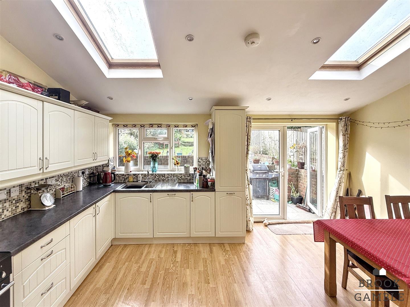 3 Bedroom House - Semi-Detached. Manvers Road in Eastbourne,  3